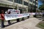 24/11/2023 - Porto Alegre, RS, Brasil - Entidades promovem abraço simbólico ao prédio da Smov, que será leiloado. FOTO: JEFFERSON BOTEGA, AGÊNCIA RBS<!-- NICAID(15607835) -->