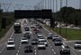 Vendas de veículos no RS têm melhor primeiro semestre desde 2019, e elétricos superam híbridos pela primeira vez