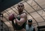 O filme de terror sobre futebol americano não faz touchdown