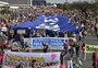 Manifestantes protestam contra Bolsonaro pelo país
