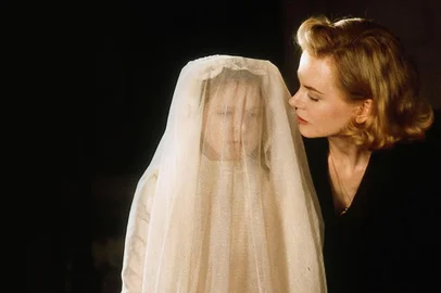 Os Outros (2001), filme de Alejandro Amenábar<!-- NICAID(15447867) -->