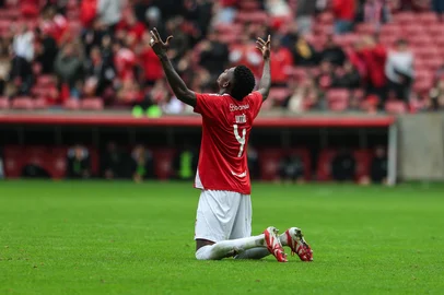 PORTO ALEGRE, RS, BRASIL, 20-07-2025: INTERNACIONAL x CEARÁ. Colorado recebe no Beira-Rio o Ceará, pela 15ª rodada do Campeonato Brasileiro. Vitão. Fotos: Duda Fortes/Agencia RBS<!-- NICAID(16084159) -->