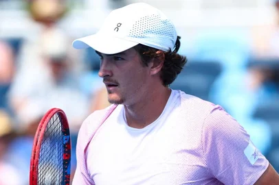 joao fonseca vence bu e avança segunda rodada do maters 1000 de Cincinnati <!-- NICAID(16096604) -->