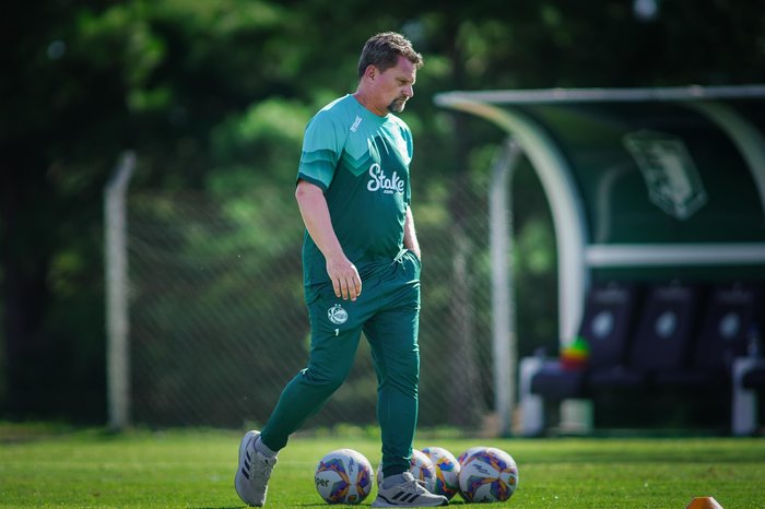 Fernando Alves / E.C. Juventude