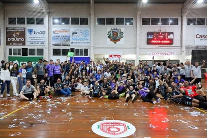 Time do Lagoa EC campeão da Taça Farroupilha 2024, Região Norte, em Casca, no RS.