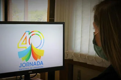 Jornada Nacional de Literatura 2021<!-- NICAID(14924668) -->