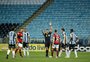 Decepção por pontos perdidos, elogios à reação e bronca com arbitragem: como o Grêmio tratou o empate com o Flamengo