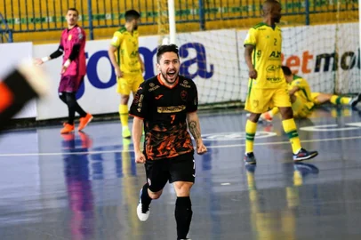 ACBF vence a Assoeva pela Liga Nacional<!-- NICAID(14850726) -->