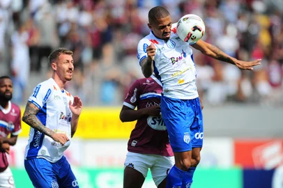 CAXIAS DO SUL, RS, BRASIL, 05/02/2023. SER Caxias x Esportivo, jogo válido pela quinta rodada da primeira fase do Campeonato Gaúcho (Gauchão 2023), no Estádio Centenário. (Bruno Todeschini/Agência RBS)Indexador: BTK<!-- NICAID(15340660) -->