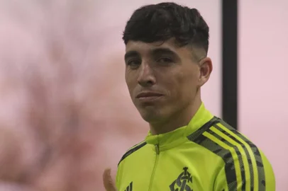 Saravia durante treinos do Internacional.<!-- NICAID(14819039) -->