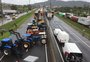 Motoristas são surpreendidos por bloqueio da BR-101, no sul de Santa Catarina