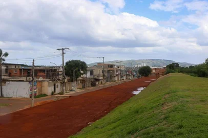 Obra de mais um trecho do Dique do Sarandi é concluída pela prefeitura de Porto Alegre<!-- NICAID(16207958) -->