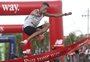 Johnatas Cruz é o grande vencedor da maratona New Balance 42k Porto Alegre