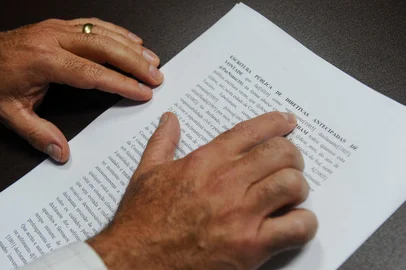CAXIAS DO SUL, RS, BRASIL, 03/05/2023. A reportagem foi até o cartório Mário Ferrari para entender o que é a escritura pública de diretivas antecipadas de vontade, também conhecida como testamento vital. (Bruno Todeschini/Agência RBS)<!-- NICAID(15419431) -->