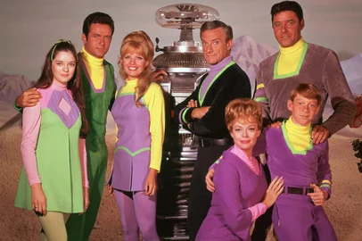 perdidos no espaço, série de TV <!-- NICAID(13498367) -->