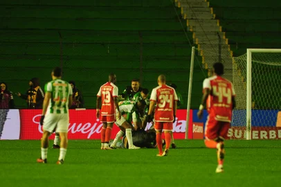 CAXIAS DO SUL, RS, BRASIL, 13/07/2024. Juventude x Internacional, clássico JuveNal, jogo da volta válido pela terceira fase da Copa do Brasil 2024 e realizado no estádio Alfredo Jaconi. (Porthus Junior/Agência RBS)<!-- NICAID(15813818) -->
