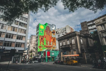 Festival Olhe pra Cima em Porto Alegre. Mural de Xadalu.<!-- NICAID(15972694) -->