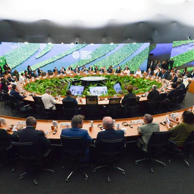 06.11.2025 -  PlenÃ¡ria Geral dos LÃ­deres ConferÃªncia das NaÃ§Ãµes Unidas sobre MudanÃ§as ClimÃ¡ticas COP 30. Foto: Antonio Scorza/COP30  06.11.2025 - General Plenary of Leaders, United Nations Climate Change Conference COP 30. Photo: Antonio Scorza/COP30<!-- NICAID(16163011) -->