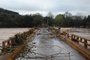 NOVA BASSANO, RS, BRASIL, 05/09/2023. Estragos causados pela chuva em Nova Bassano. Na foto, ponte sobre o Rio Carreiro, na divisa de Nova Bassano com Serafina Corrêa. (Bruno Todeschini/Agência RBS)Indexador: BTK<!-- NICAID(15531892) -->