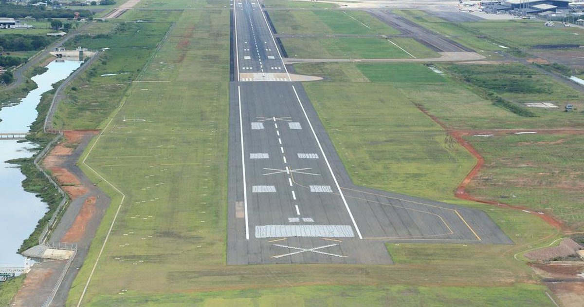 Concluída ampliação da pista do Aeroporto Salgado Filho GZH Concluída ampliação da pista do Aeroporto Salgado Filho GZH