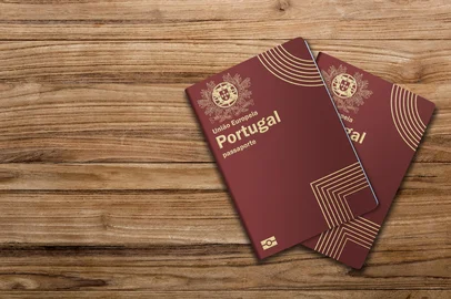 Passaporte Português. Foto: hamzeh / stock.adobe.comFonte: 422742080<!-- NICAID(15780342) -->