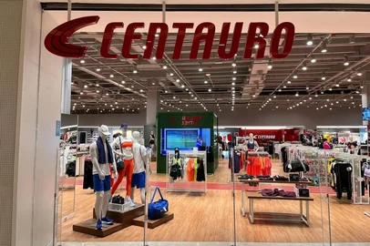 Centauro do BarraShoppingSul<!-- NICAID(16149082) -->