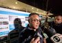 Sem Geromel, Roger descarta improvisação no Grêmio e vê Natã pronto para atuar: "Não teria dúvida em colocá-lo"