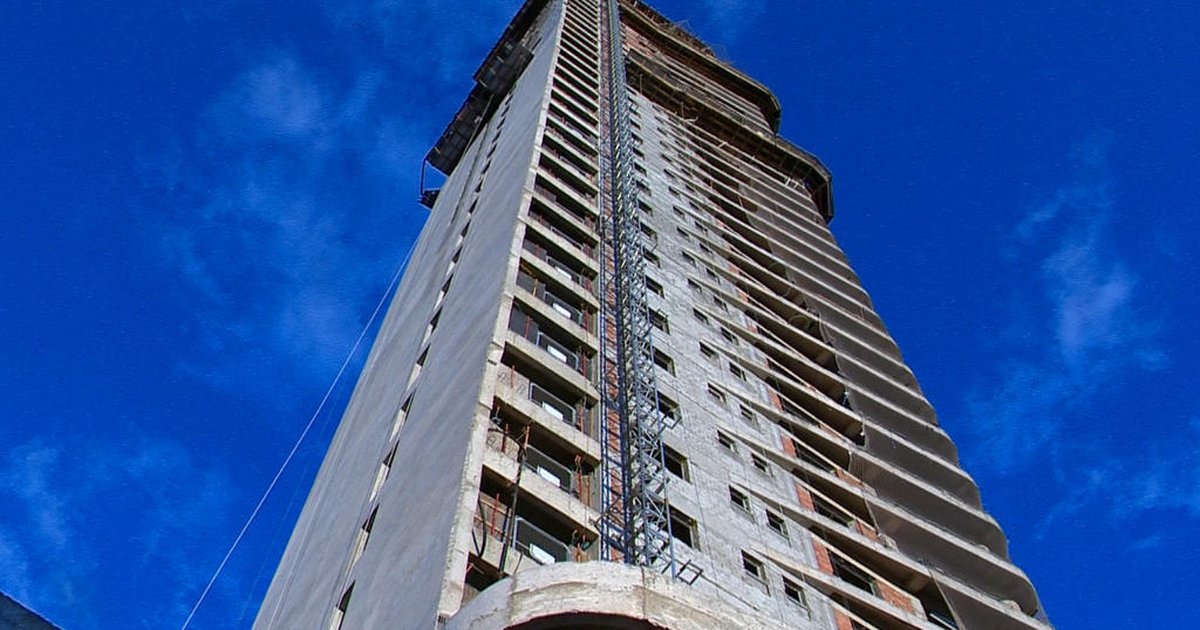 Prédio de Passo Fundo chega aos 140 metros de altura e se consolida ...