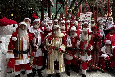 Encontro de Papais Noéis ocorre até este sábado na Aldeia do Papai Noel, em Gramado<!-- NICAID(16078662) -->