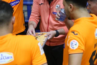 equipe laranja visita o praia clube neste sábado (14), pelo jogo de ida das oitavas de final<!-- NICAID(15568576) -->