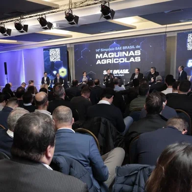 Edições anteriores do Colloquium Internacional de Freios e Controle de Movimentos, da SAE Brasil.<!-- NICAID(15673546) -->