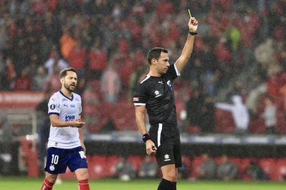 PORTO ALEGRE, RS, Brasil: Inter x Bahia pela Copa Libertadores . Fotos: Jefferson Botega/Agencia RBSIndexador: jeff botega<!-- NICAID(16047751) -->
