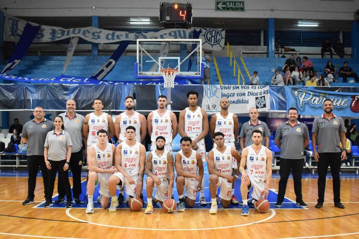 Caxias Basquete / Divulgação Caxias Basquete / Divulgação