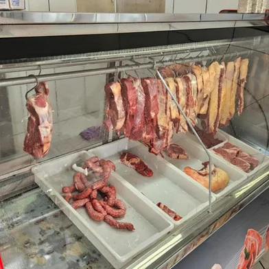 Independência: fiscalização interdita um mercado e apreende 2 toneladas de produtos impróprios<!-- NICAID(16009245) -->