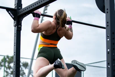Festival Sunset Games de 2023, realizado na Orla do Guaíba. O campeonato de crossfit conta com cerca de 20 toneladas de equipamentos e mais de 600 atletas<!-- NICAID(15903862) -->