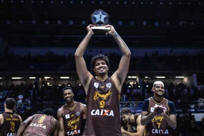 Lucas Dias, basquete, NBB