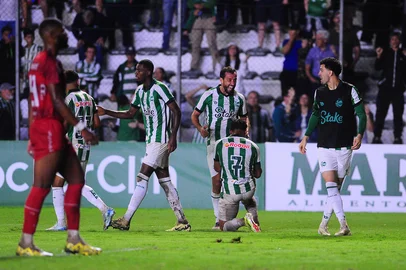CAXIAS DO SUL, RS, BRASIL, 28/01/2025. Juventude x Guarany-Ba, jogo válido pela terceira rodada do Campeonato Gaúcho 2025 (Gauchão SuperBet) e realizado no estádio Alfredo Jaconi. (Porthus Junior/Agência RBS)Indexador: BTK                             <!-- NICAID(15963670) -->