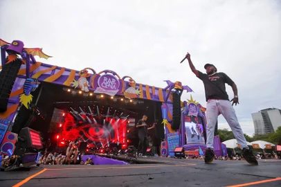 Djonga levanta o público do Rap in Cena<!-- NICAID(15582437) -->