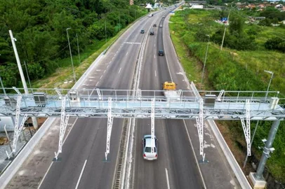 Primeiro pedágio 100% eletrônico do país estreia nesta sexta-feira<!-- NICAID(15390114) -->
