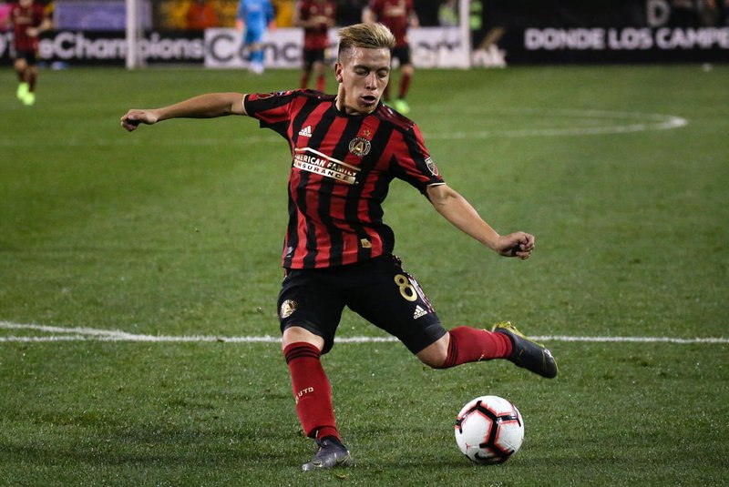 Atlanta United midfielder Ezequiel Barco shoots in the second half of the CONCACAF Champions League playoff football match between Atlanta United and Herediano at the Fifth Third Bank Stadium on February 28, 2019, in Kennesaw, Georgia. (Photo by Elijah Nouvelage / AFP)Editoria: SPOLocal: KennesawIndexador: ELIJAH NOUVELAGESecao: soccerFonte: AFPFotógrafo: STR<!-- NICAID(14988300) -->