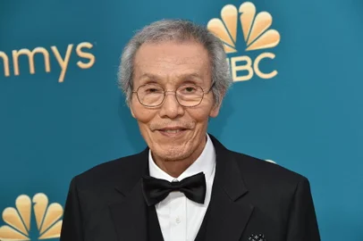 74th Emmy Awards Oh Yeong-su arrives for the 74th Emmy Awards at the Microsoft Theater in Los Angeles, California, on September 12, 2022. (Photo by Chris Delmas / AFP)Editoria: ACELocal: Los AngelesIndexador: CHRIS DELMASSecao: celebrityFonte: AFPFotógrafo: STF<!-- NICAID(15276844) -->