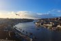 Vista do Rio Douro, que divide as cidades de Vila Nova de Gaia e do Porto, em Portugal<!-- NICAID(15335237) -->