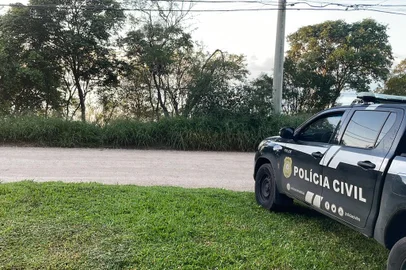 Corpo é encontrado às margens do Guaíba, na zona sul de Porto Alegre<!-- NICAID(15621334) -->