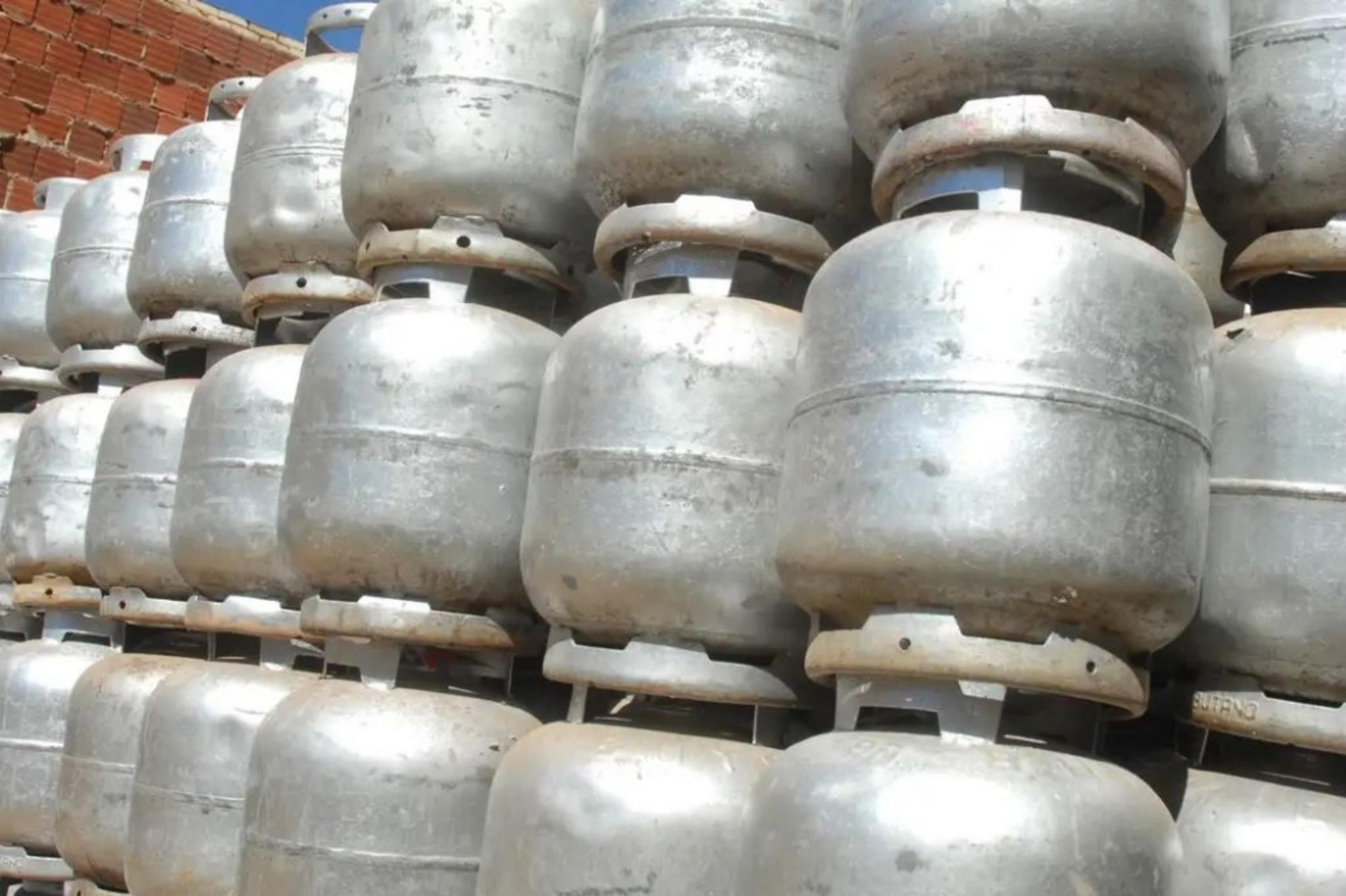 G&aacute;s do Povo: programa inclui mais 9,4 milh&otilde;es de fam&iacute;lias em nova fase; saiba como recarregar