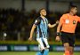 Carlos Vinícius desabafa após derrota do Grêmio para o Mirassol: "Estamos sem confiança"
