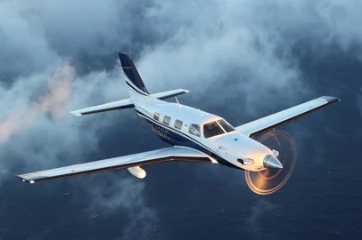 Aeronave monomotor turboélice modelo M5000 da marca Piper<!-- NICAID(16059117) -->