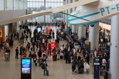 Movimento no aeroporto Salgado Filho, em Porto Alegre (28/7/2025)