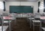 Dois diretores de escolas de Porto Alegre dizem ter sido afastados após apontarem más condições; prefeitura nega relação