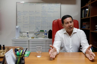 Porto Alegre, RS, Brasil, 26/08/2022 - Entrevista com Hamilton Mourão - Foto: Anselmo Cunha/Agência RBS<!-- NICAID(15188721) -->