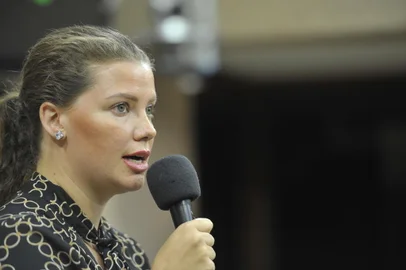 CAXIAS DO SUL, RS, BRASIL, 27/02/2020. 400º Sessão ordinária da Câmara. Vereadores votam a admissibilidade do processo de Impeachment do prefeito Flávio Cassina (PTB)Tatiane Frizzo SOLIDARIEDADE(Lucas Amorelli/Agência RBS)<!-- NICAID(14433358) -->